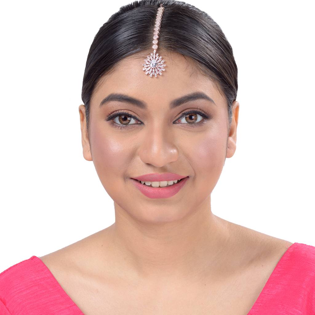 Drop-Shaped Diamond Maang Tikka Handcrafted And Stylish For Women & Girls : SJMT1159
