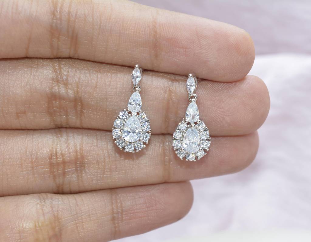 Dainty Drop Delight Earrings : 1160