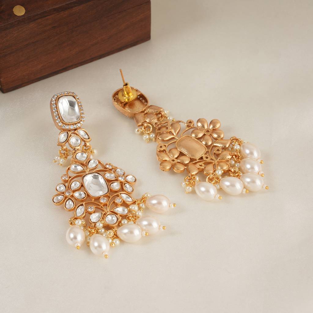 Long Gold Plated Kundan Pearl Drop Earring : SJ138