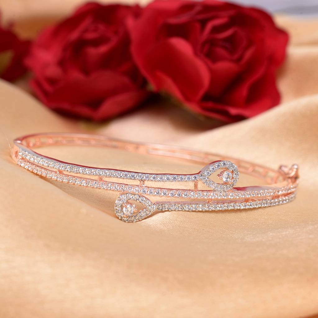 Stylish Modern Handcrafted Bracelet Rose Gold Plated : SJBR1190