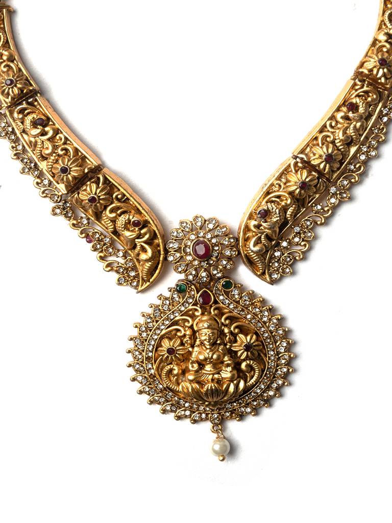 Exquisite Temple-Inspired Necklace Set : SATJS229