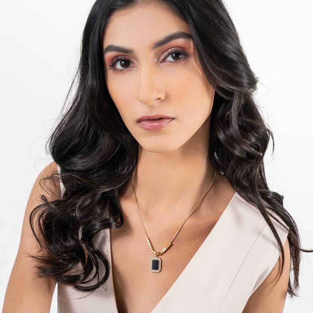 Clavicle Gemstone Bar Necklace - 18K Gold Plated : PD74