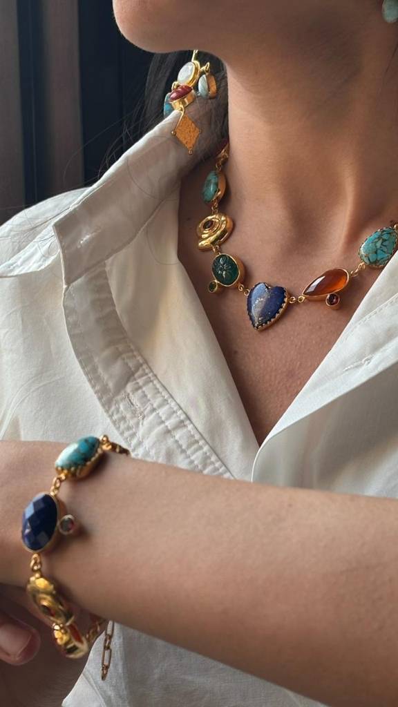 Multi Gemstone Charm Bracelet In Gold : AWB-079