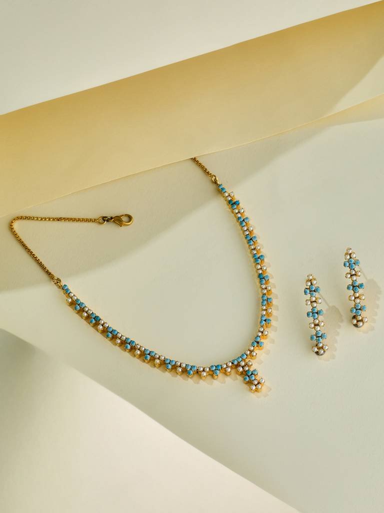 Turquoise And Pearl Necklace Set : YI24A0014N