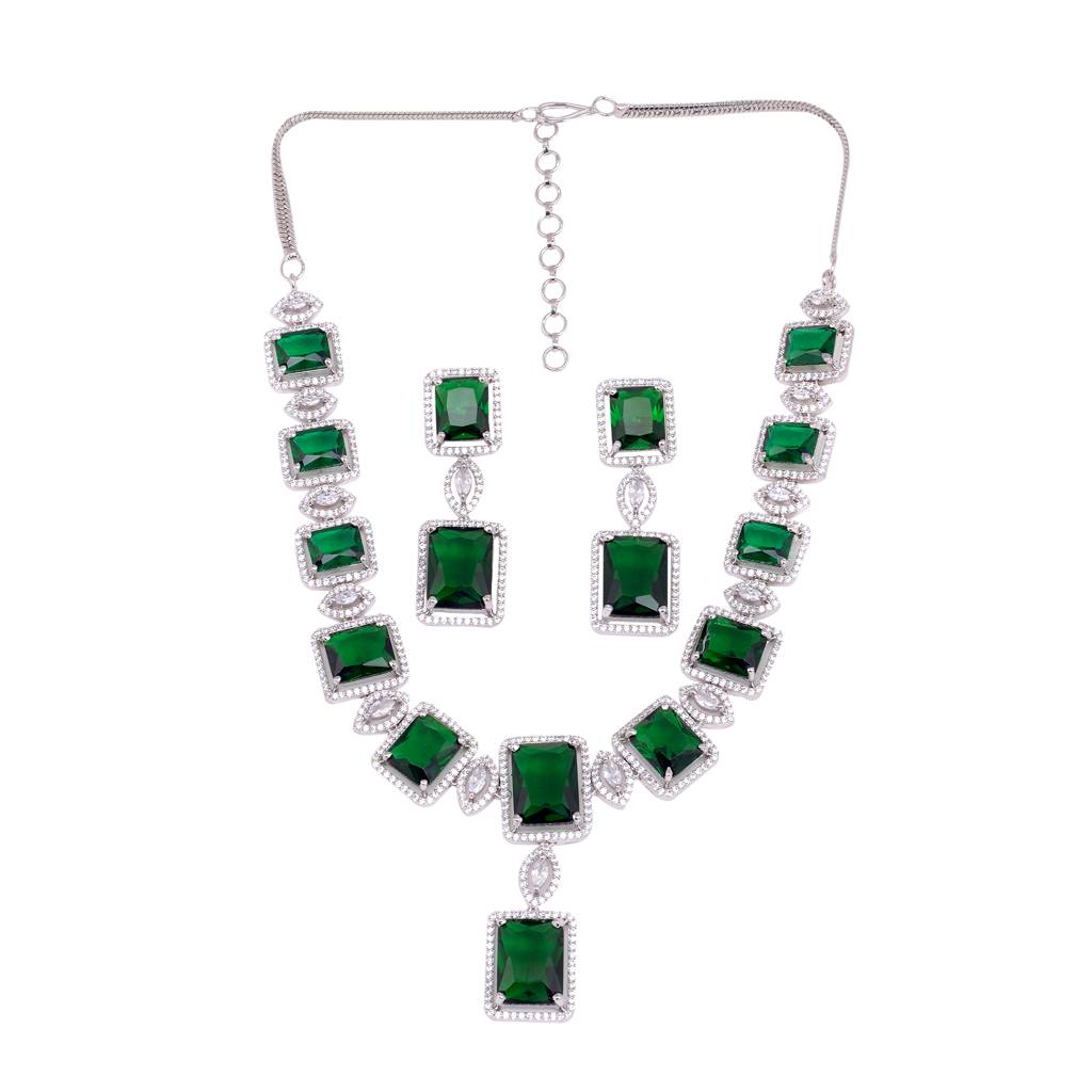 Big Emerald Stuuded Handcrafted Necklace Set With Earrings : SJNK1205