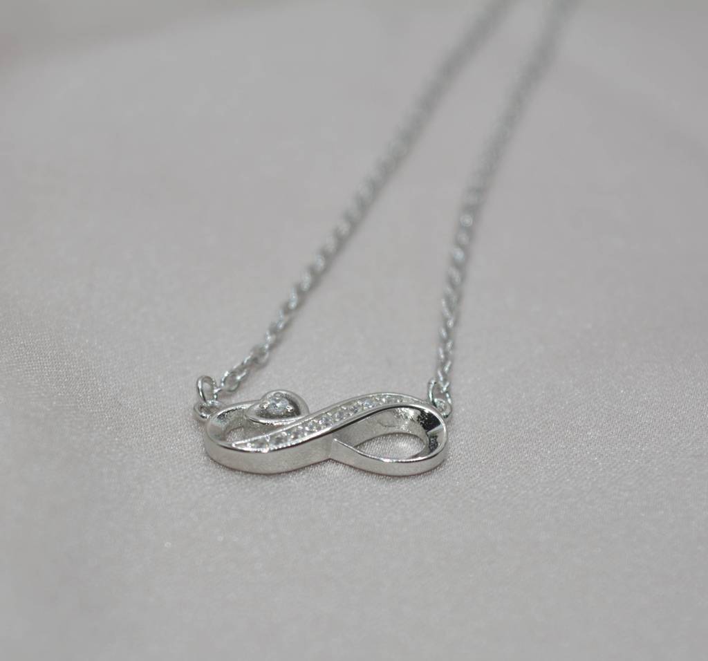 Boundless Affection Necklace : 1206
