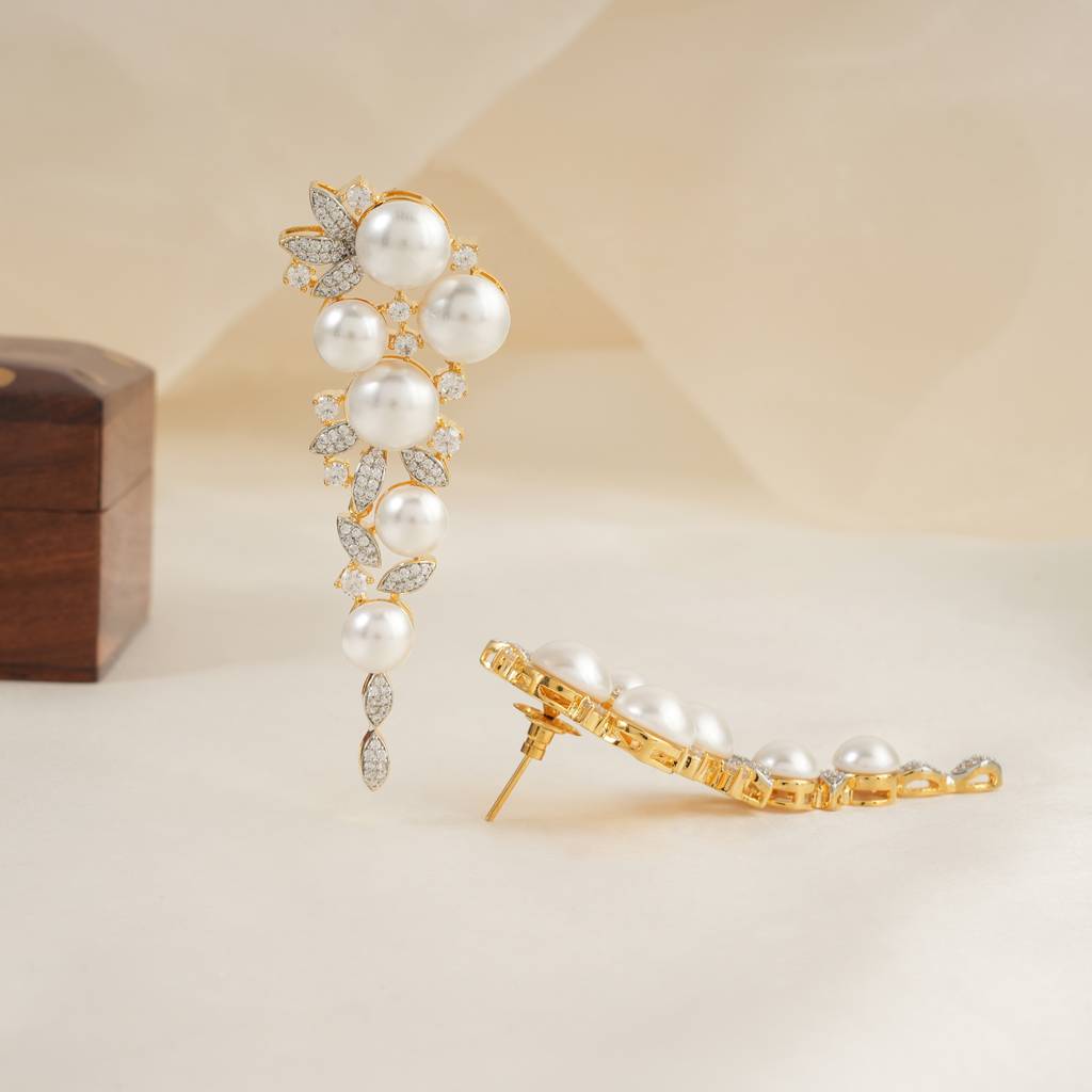 Long Gold Plated Pearl Diamond Studded Earring : SJ131