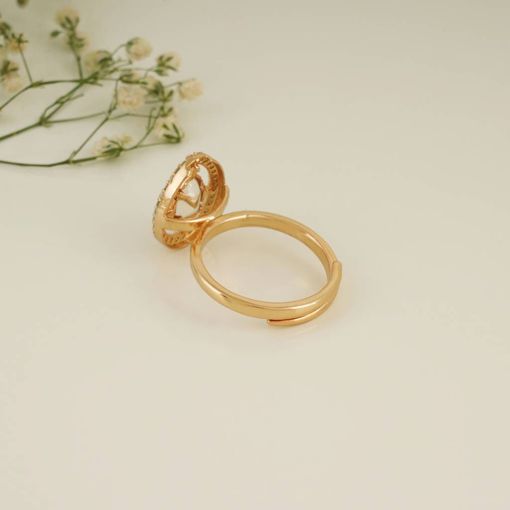 Cute Gold Plated Pear Shaped Kundan Adjustable Finger Ring : SJ160