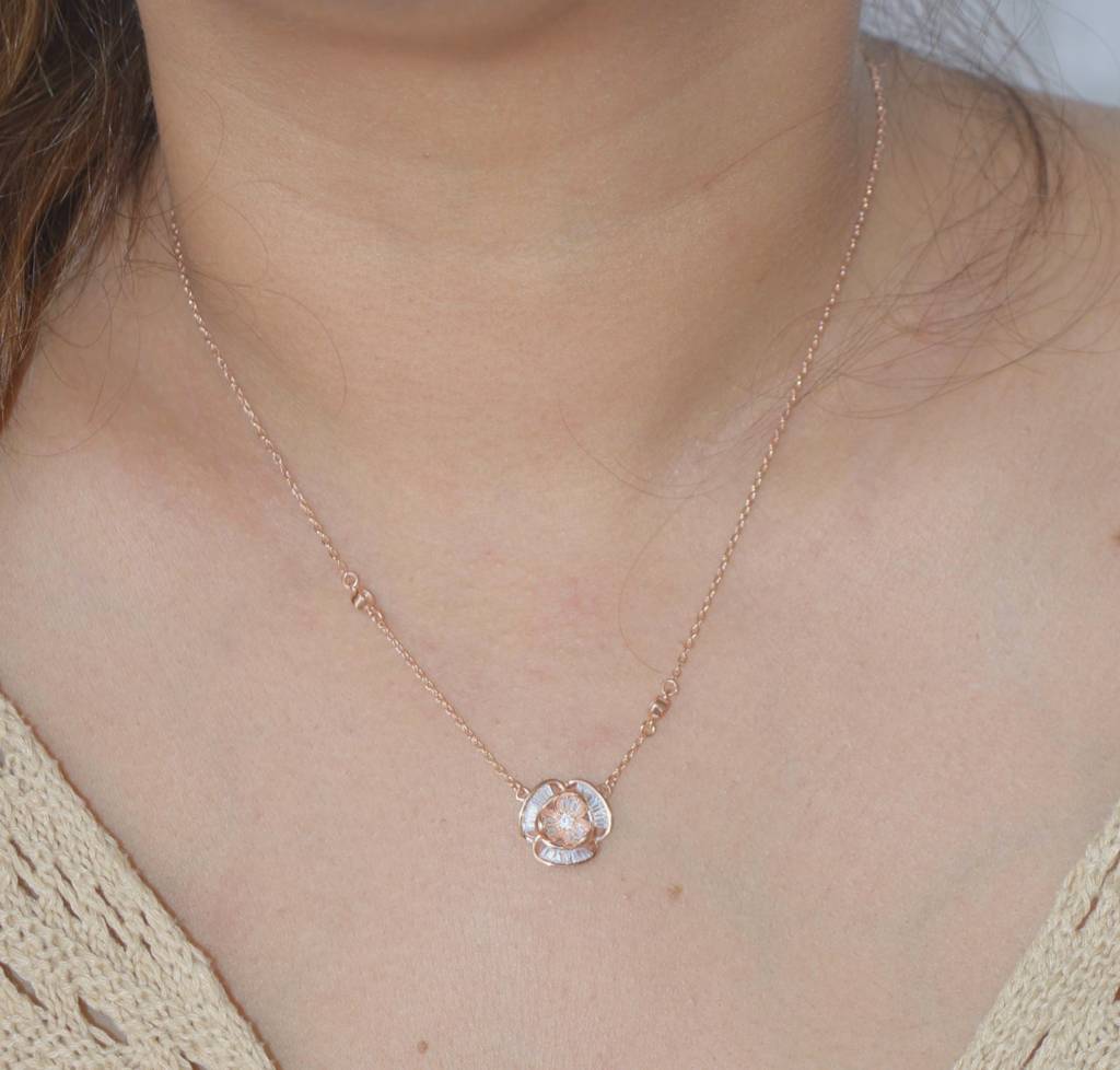 Petals Sparkle Necklace: 925 Silver Charm : 1215