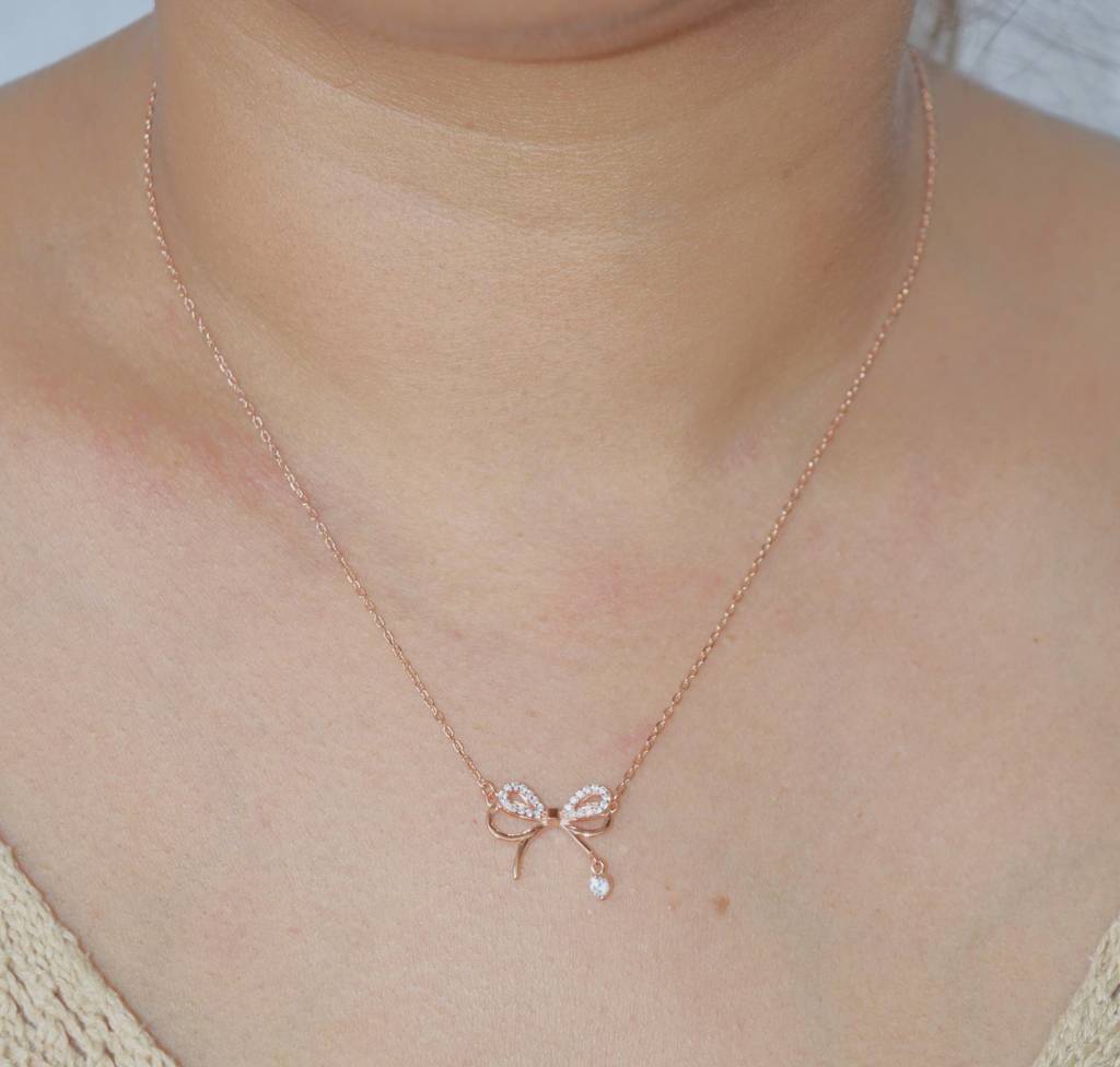Twinkle Bow Chain Necklace : 1220