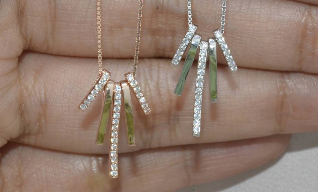 Alternating Metal Necklace: Timeless Style : 1226