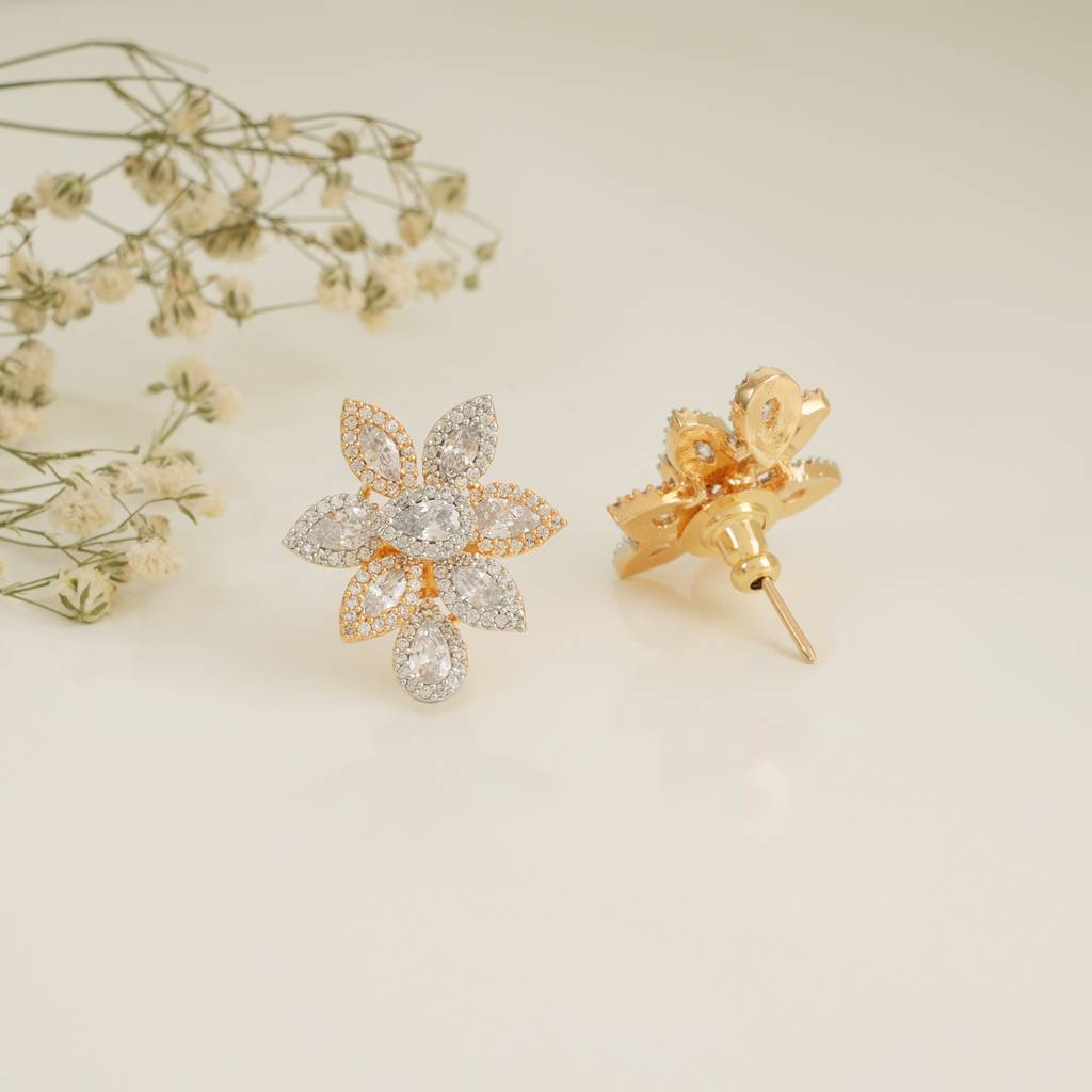 Gorgeous Gold Plated Cz Diamond Floral Stud Earring : SJ127