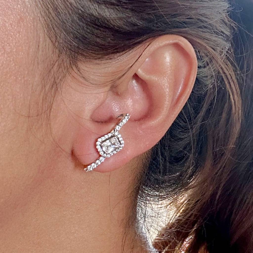Brilliant Solitaire Climber Cuff Earrings : 1239