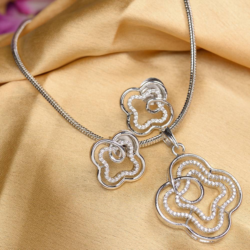 White Rhodium Ad Studded Floral Design Pendant Earrings Set With Chain : SJLK1242