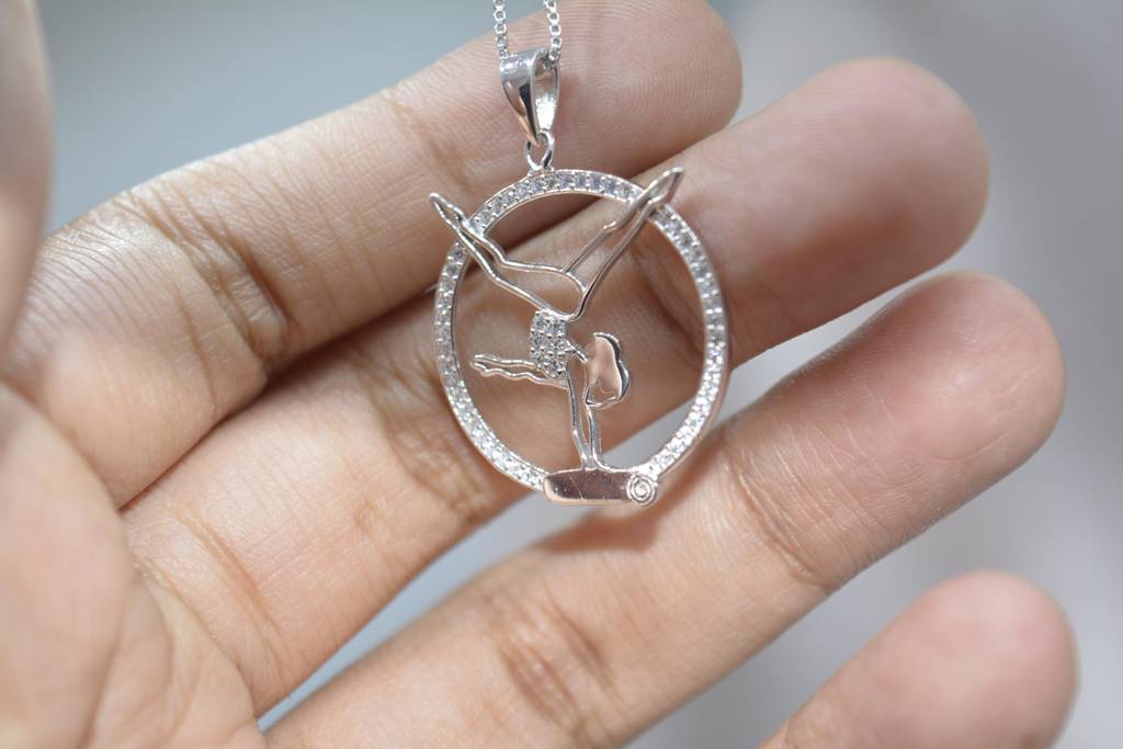 925 Silver Athlete Pendant Necklace : 1245