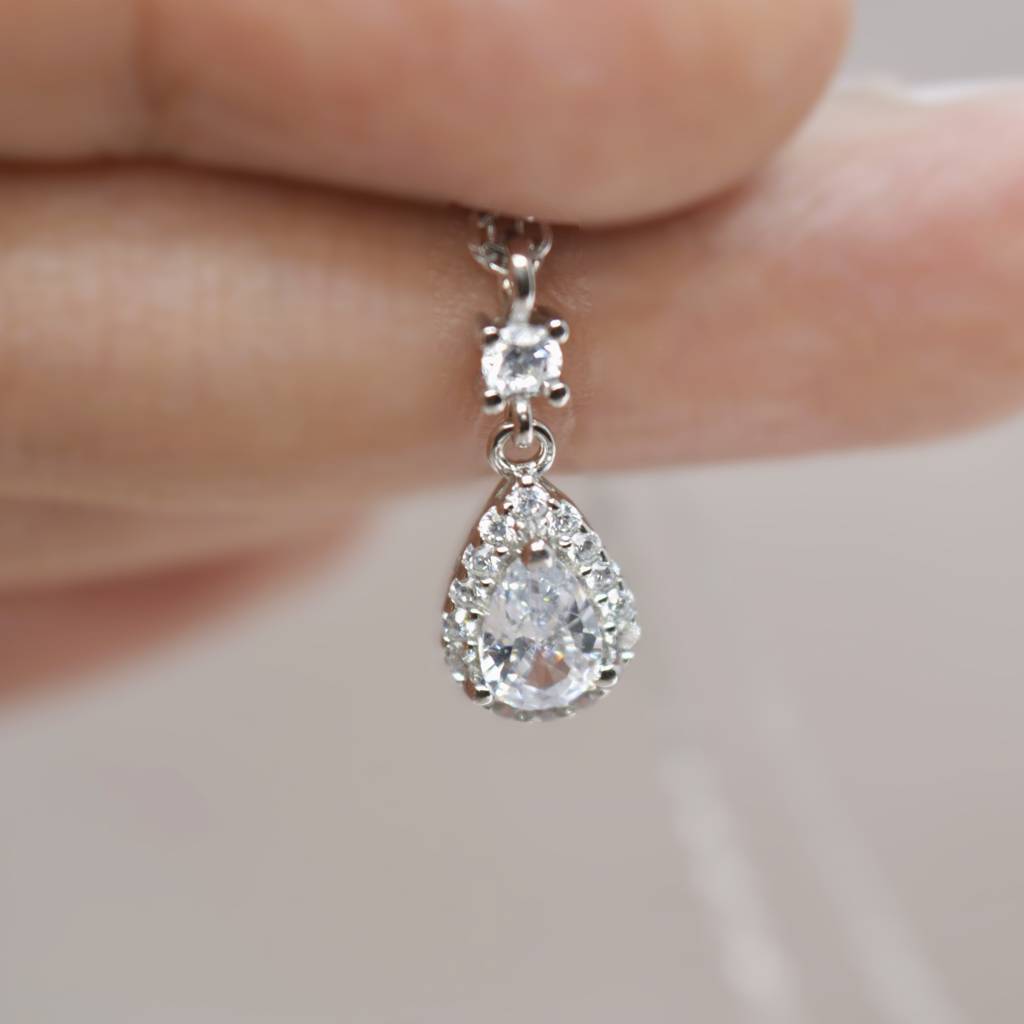 Elegant Teardrop Halo Necklace For Women - 925 Silver Jewelry : 1274