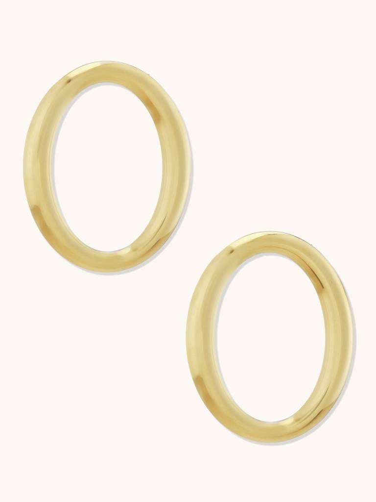 Easy-To-Wear Gold Hoops : YI24A0142E