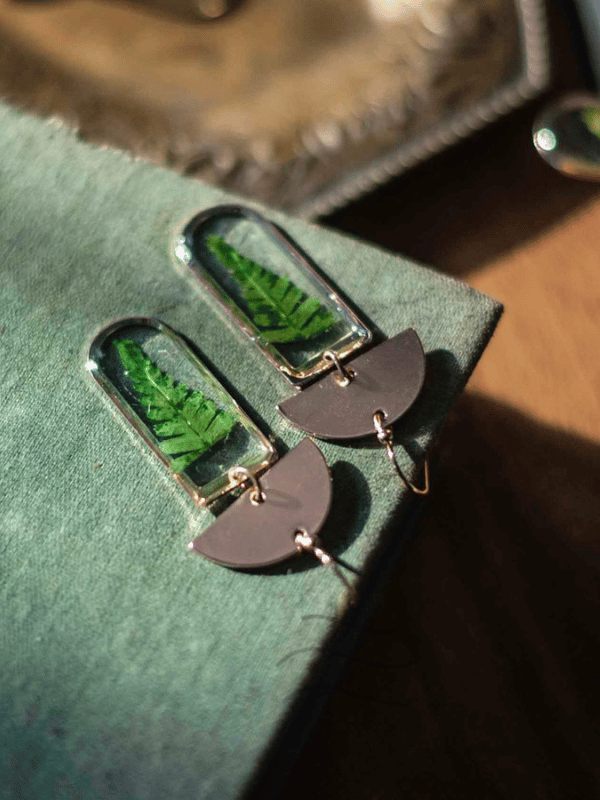 Petrichor Fern Earrings : LA-FF-PFD-01