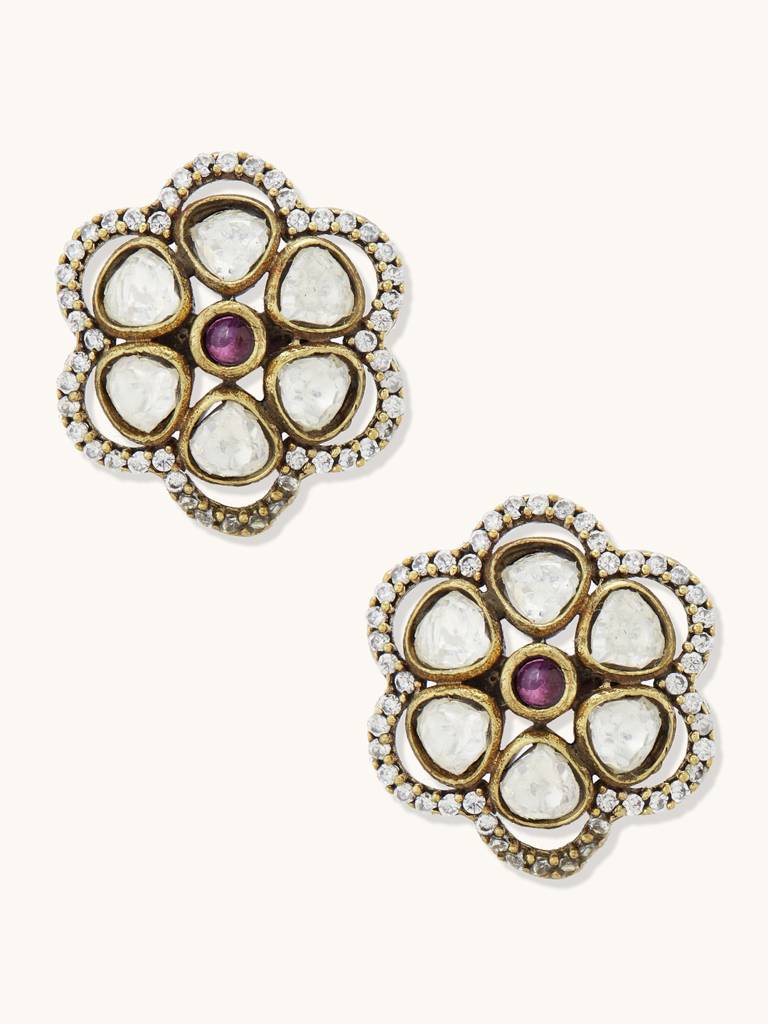 Vintage Inspired Kundan Gold Tone Earrings : YI24A0004E