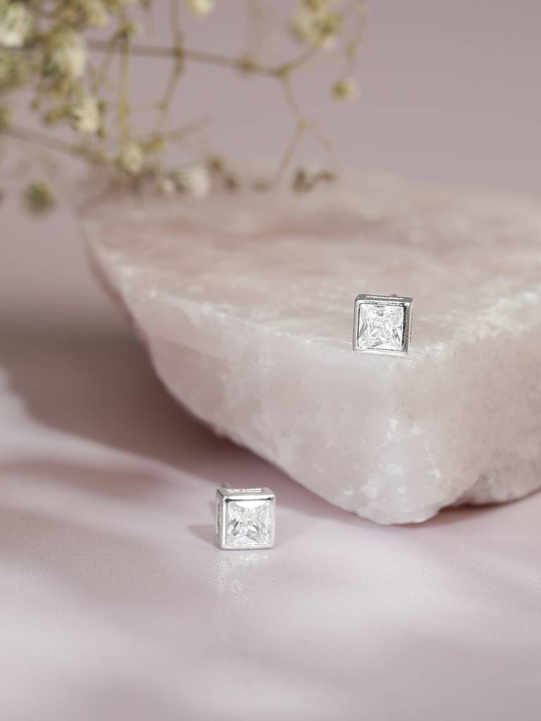 925 Sterling Silver Tops Square Bezel : AVER10007