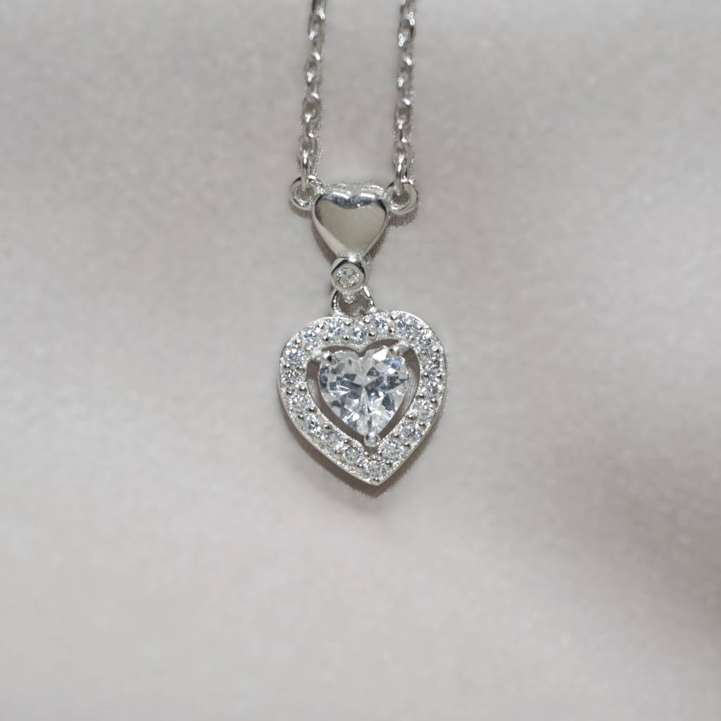 Elegant Sweet-Heart Necklace For Women - 925 Silver Jewelry : 1306
