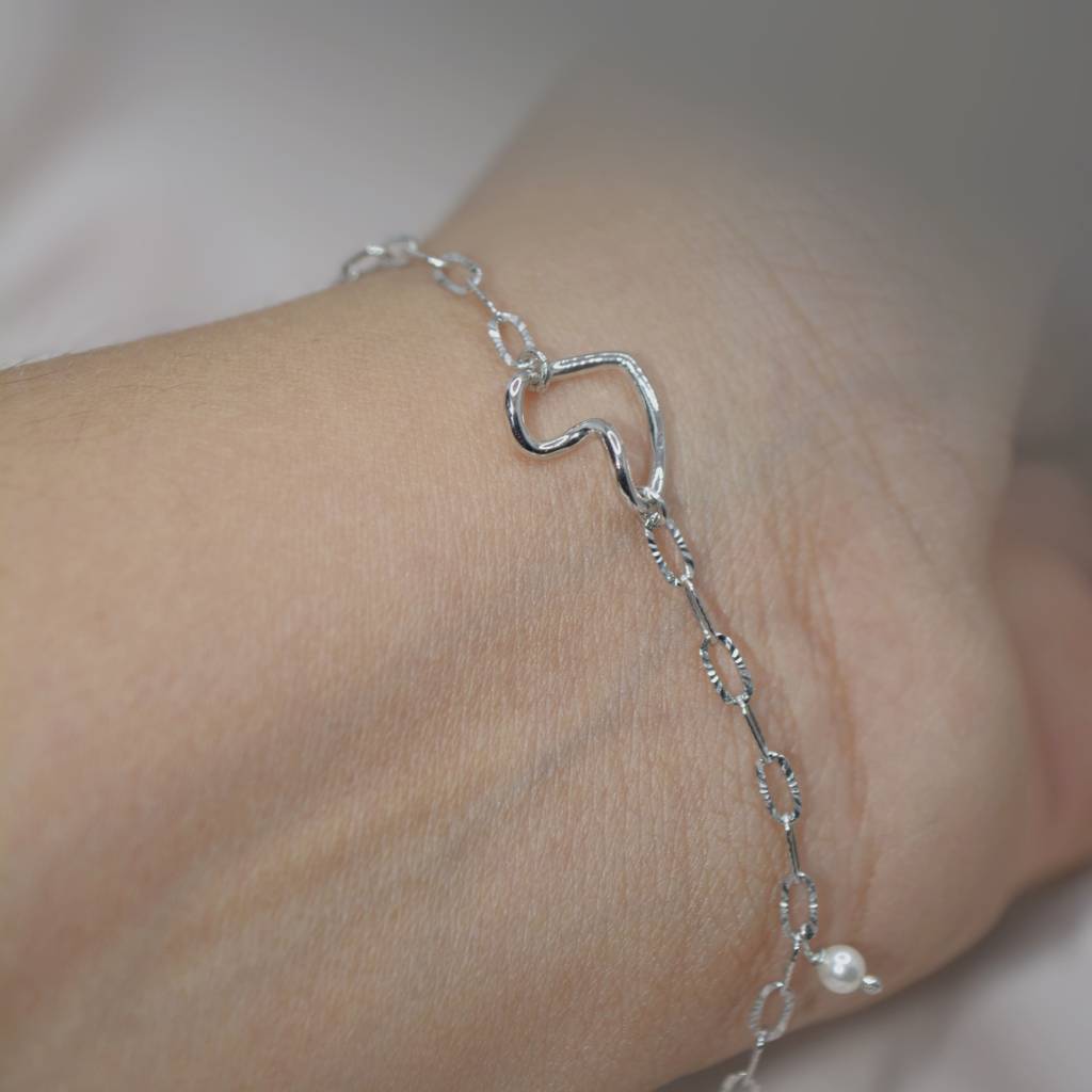 Delicate Heart-Shaped Chain Bracelet - 925 Silver Jewelry : 1308