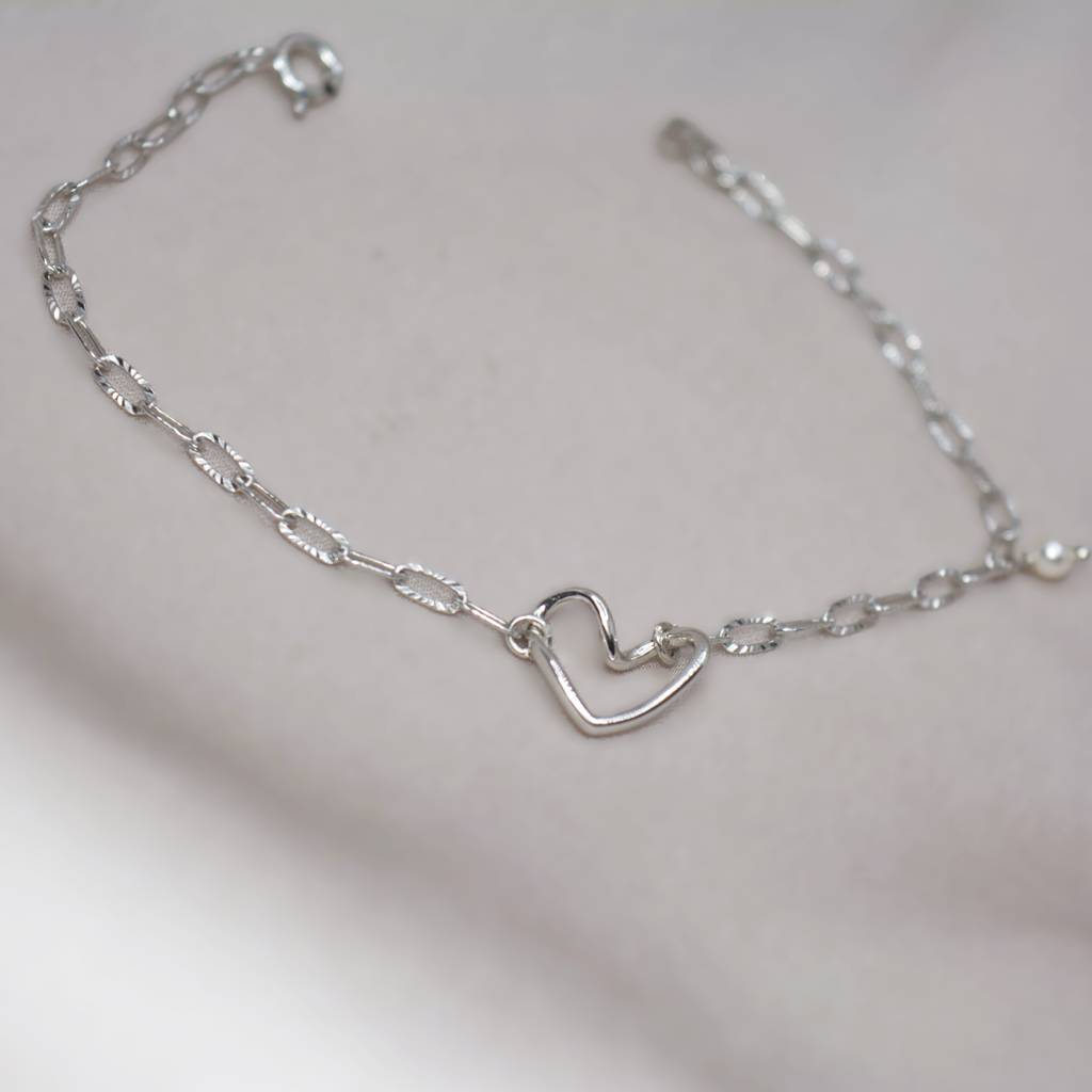 Delicate Heart-Shaped Chain Bracelet - 925 Silver Jewelry : 1308