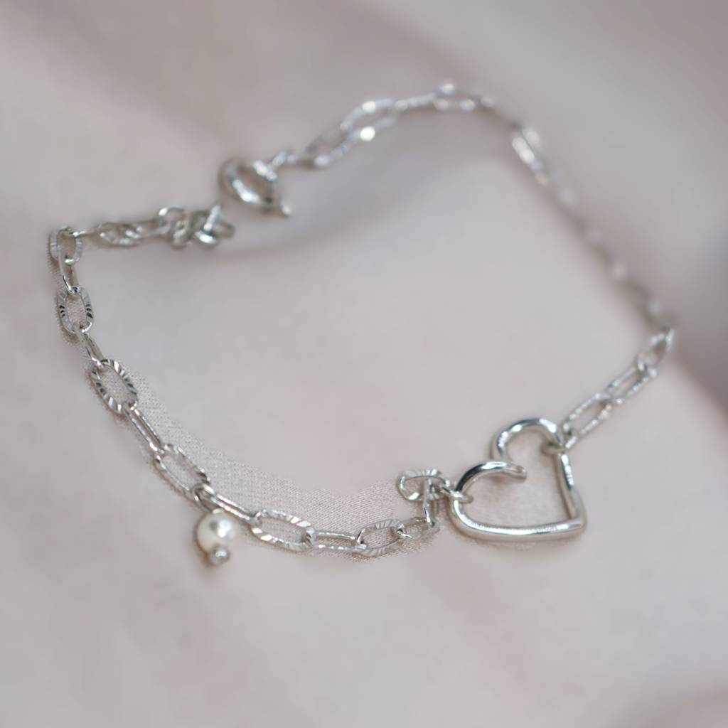 Delicate Heart-Shaped Chain Bracelet - 925 Silver Jewelry : 1308