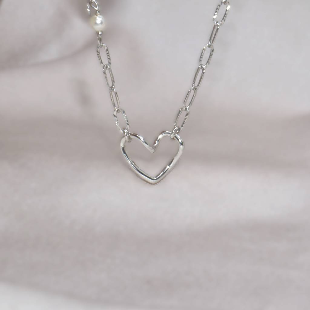 Delicate Heart-Shaped Chain Bracelet - 925 Silver Jewelry : 1308