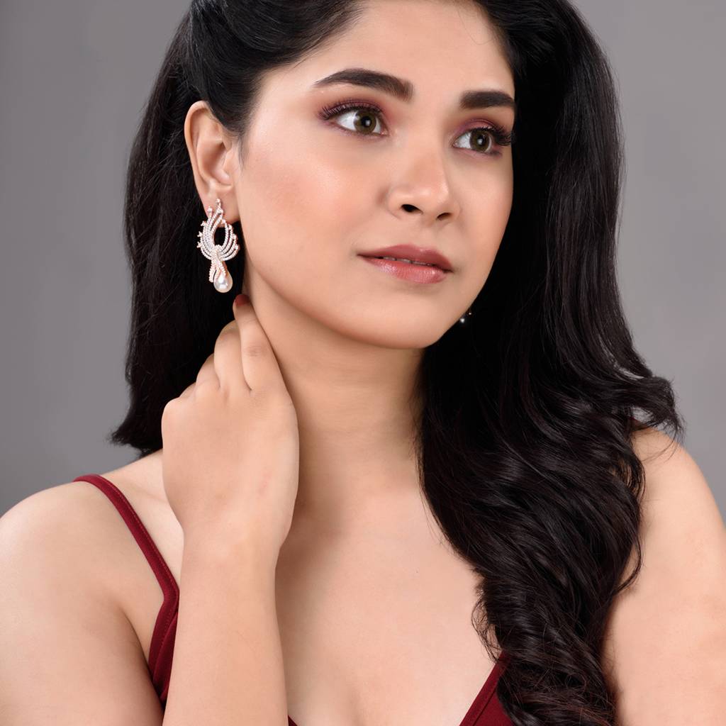 Luxurious Pearl & Ad Studded Contemporary Earring : SJER1325