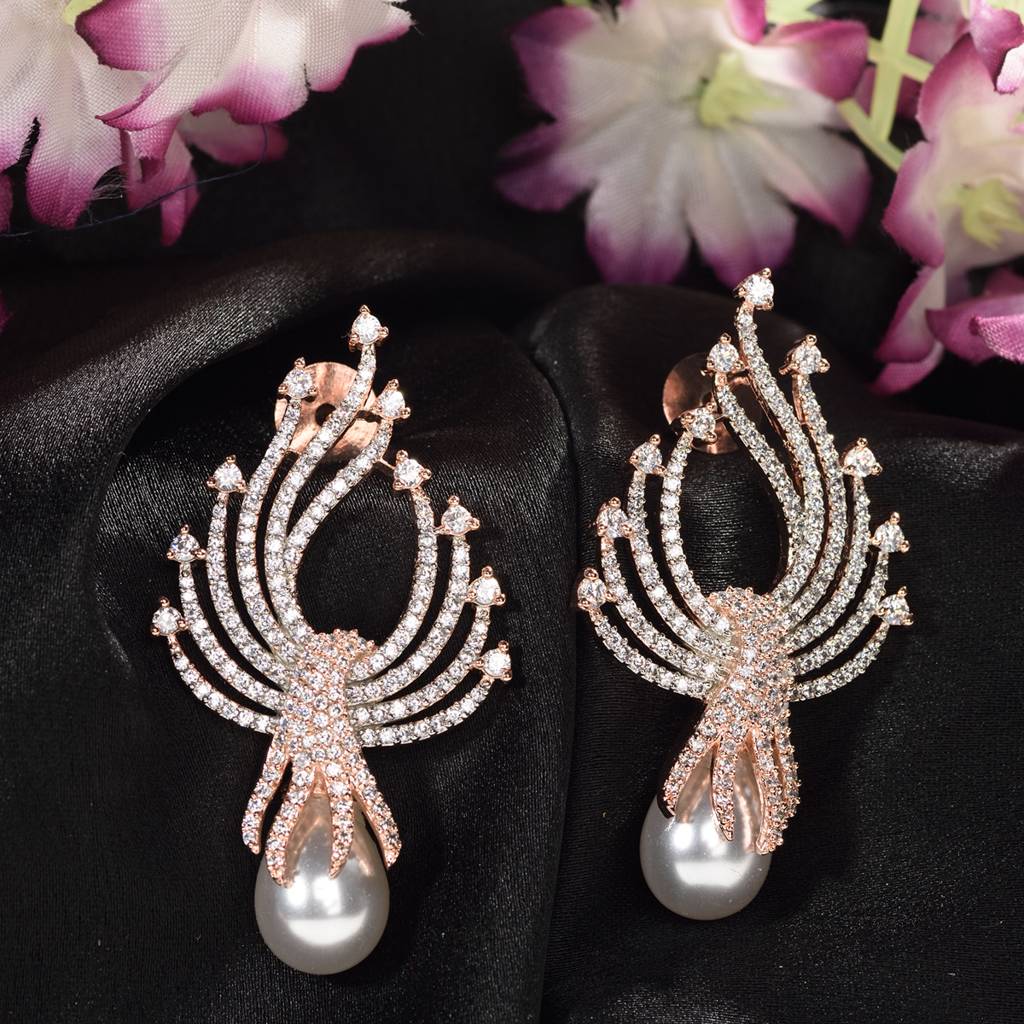 Luxurious Pearl & Ad Studded Contemporary Earring : SJER1325