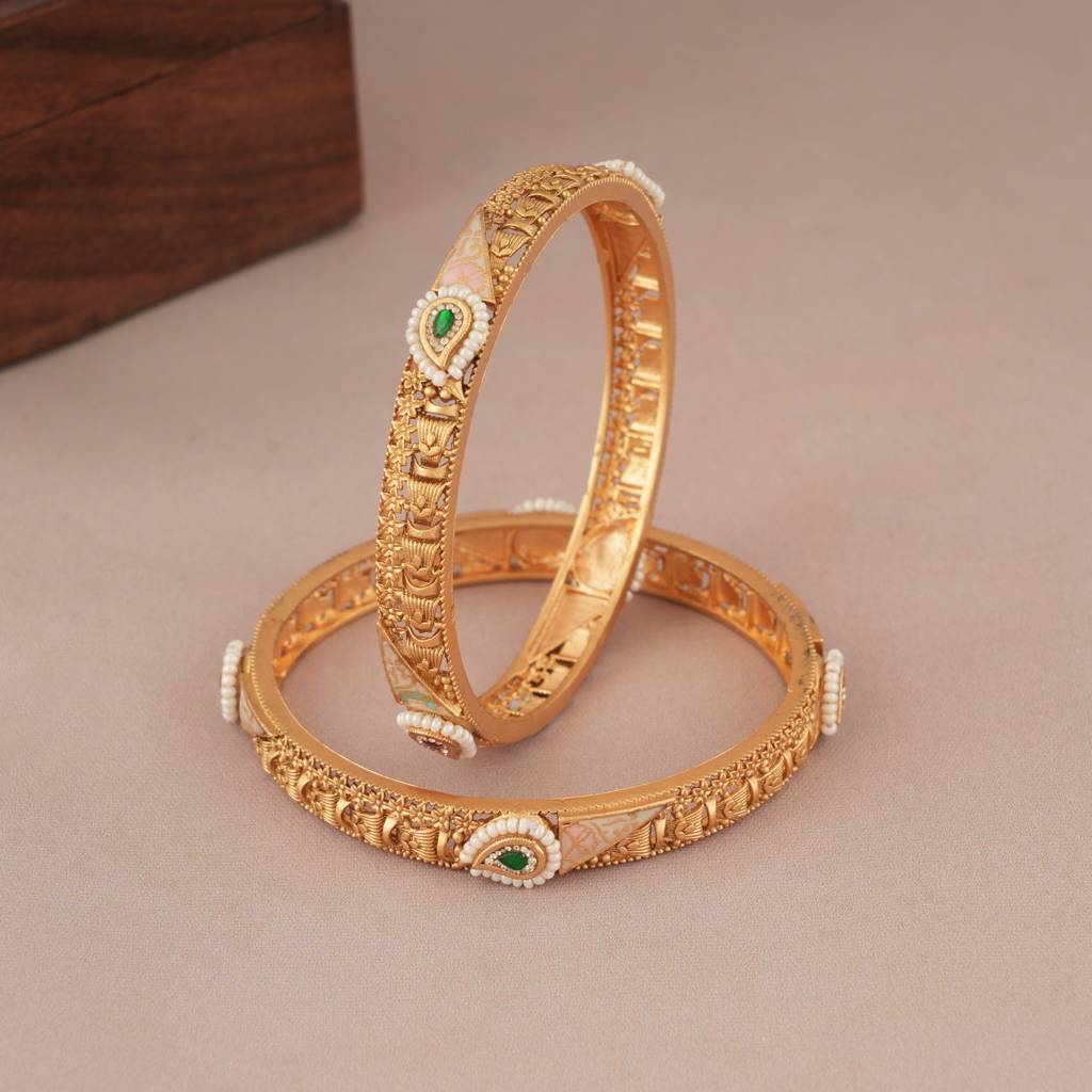 Cute Gold Plated Enamel Bangle Set : SJ077