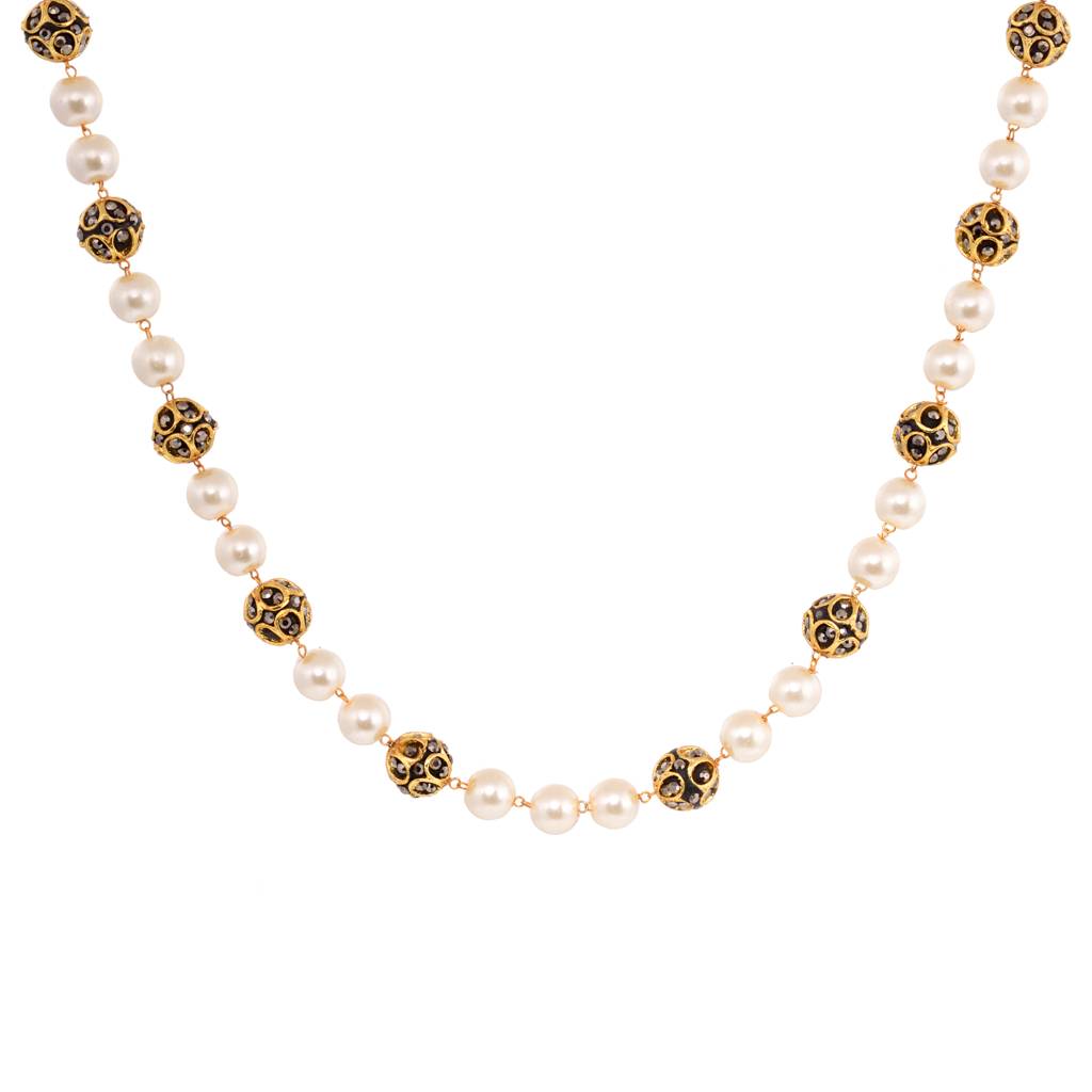 Gold Toned Pearls Beaded Jewellery Set With Matching Earrings : SJNK1391