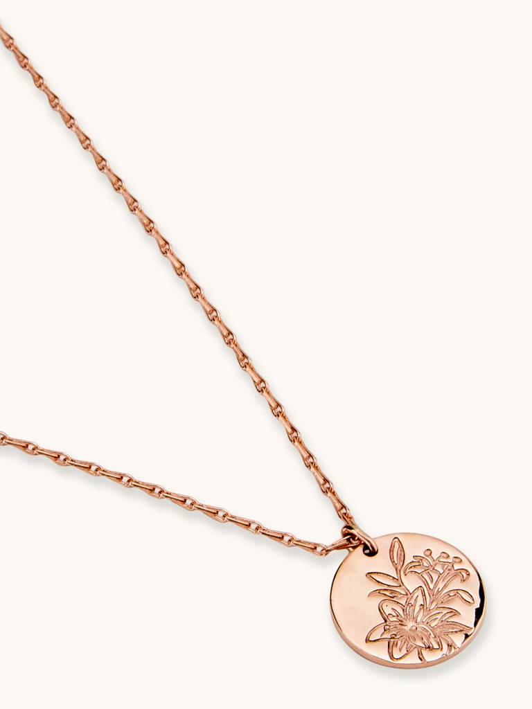 Lilly Medallion Necklace : PENK75