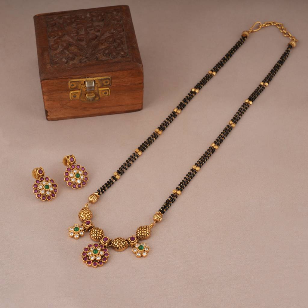 Long Antique Gold Stone Beautiful Mangalsutra Set : SJ101