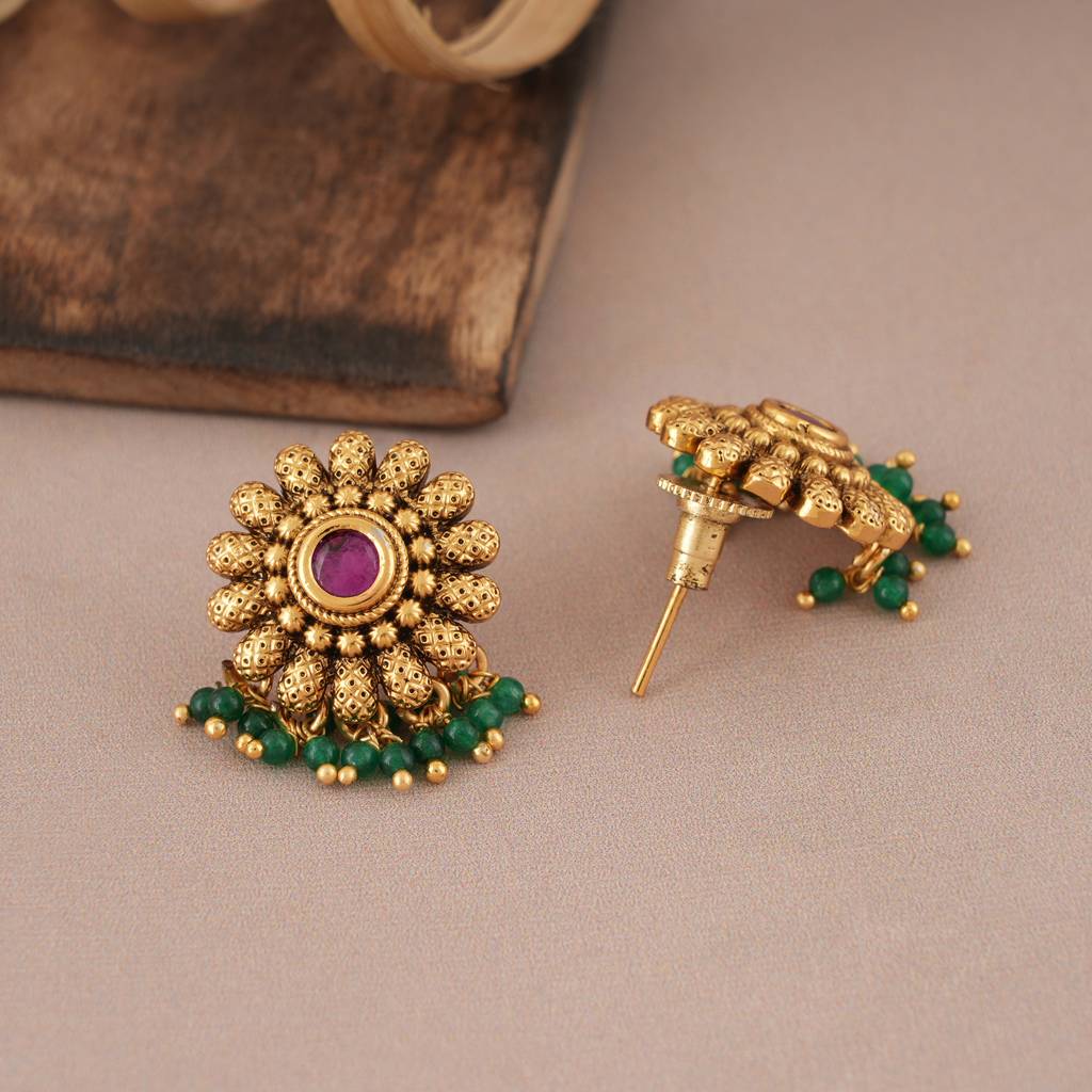 Cute Green Stone Floral Dangler Earring : SJ119