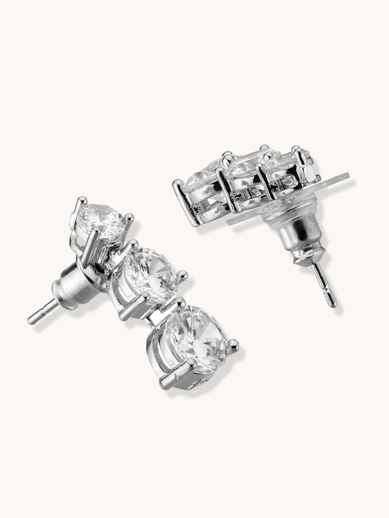Cz Solitaire Silver Necklace Set. : YI24A0092N