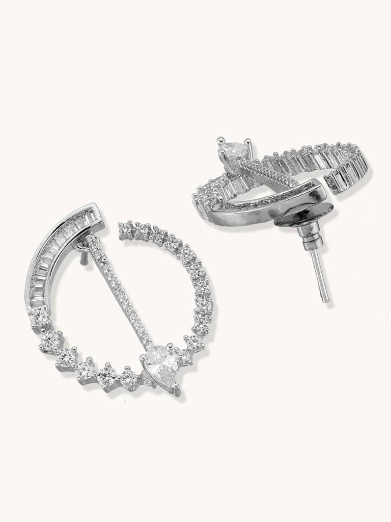 Elegant Silver Hoop Earrings With Cz Diamond : YI24A0098E