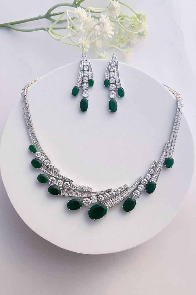 Katerina Emerald Necklace Set : 202510831