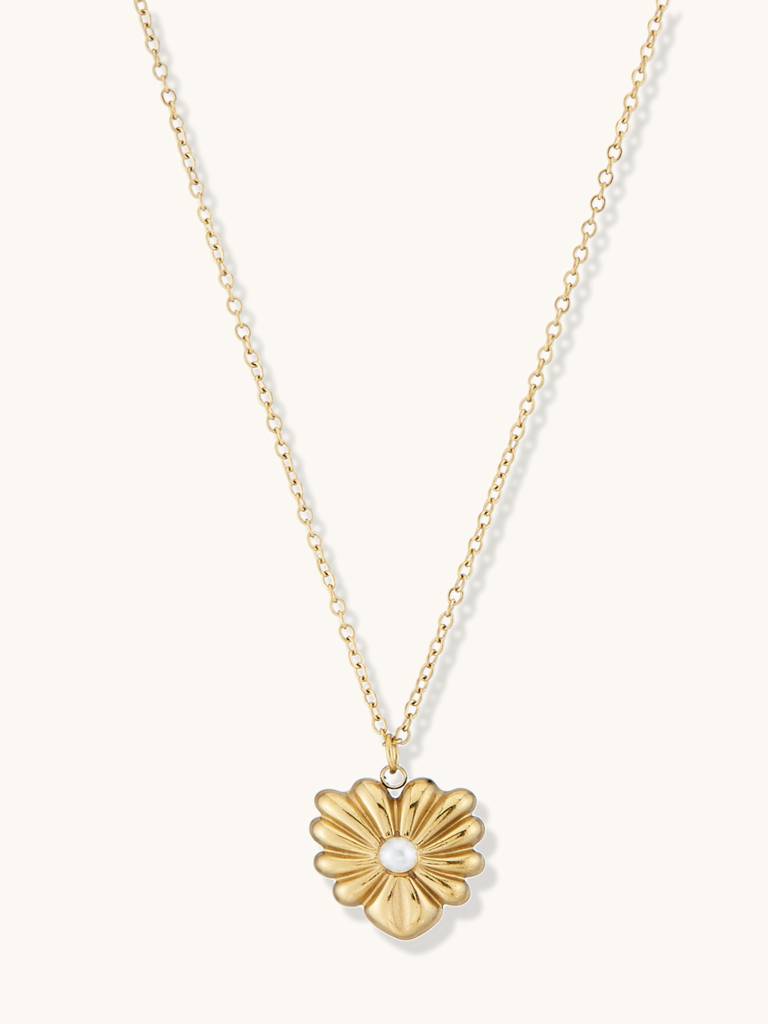 Gold Tone Flower Shape Necklace : YI24A0157N