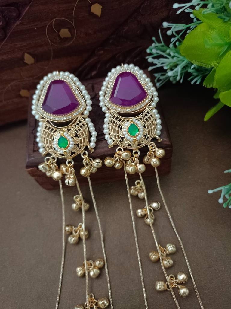 Brass-Plated Pachi Kundan Studded & Beaded Kashmiri Drop Earrings : VS105351