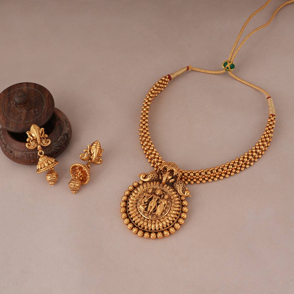 Stunning Antique Gold Ram Sita Necklace Set : SJ098