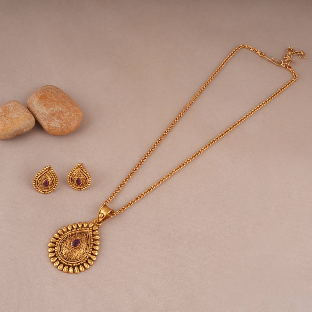 Beautiful Antique Gold Ram Darbaar Pendant Set : SJ086