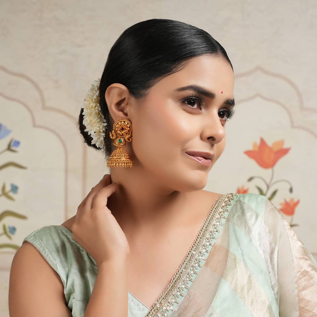 Stunning Antique Gold Jhumka Earring For Women : SJ113