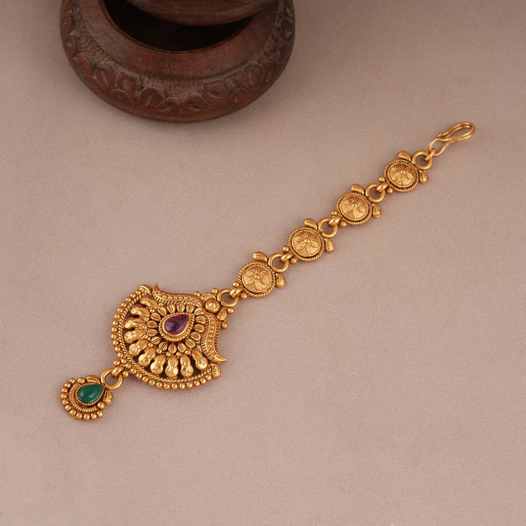 Stunning Antique Gold Multicolor Maangtika : SJ163