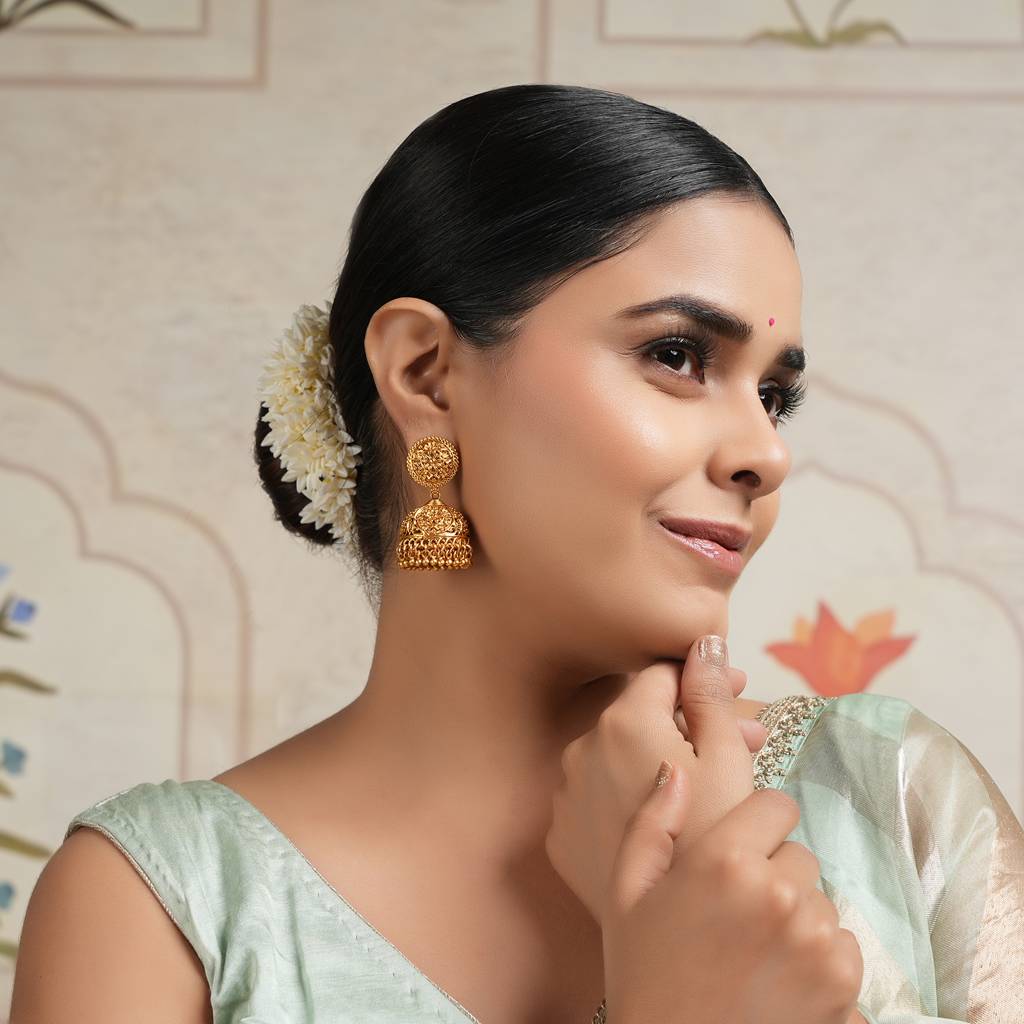 Amazing Antqiue Gold Pearl Drop Royal Jhumka : SJ106