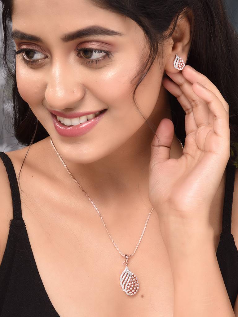 Rose Gold Plated Ad Studded Locket Jewellery Set : SJLK1473
