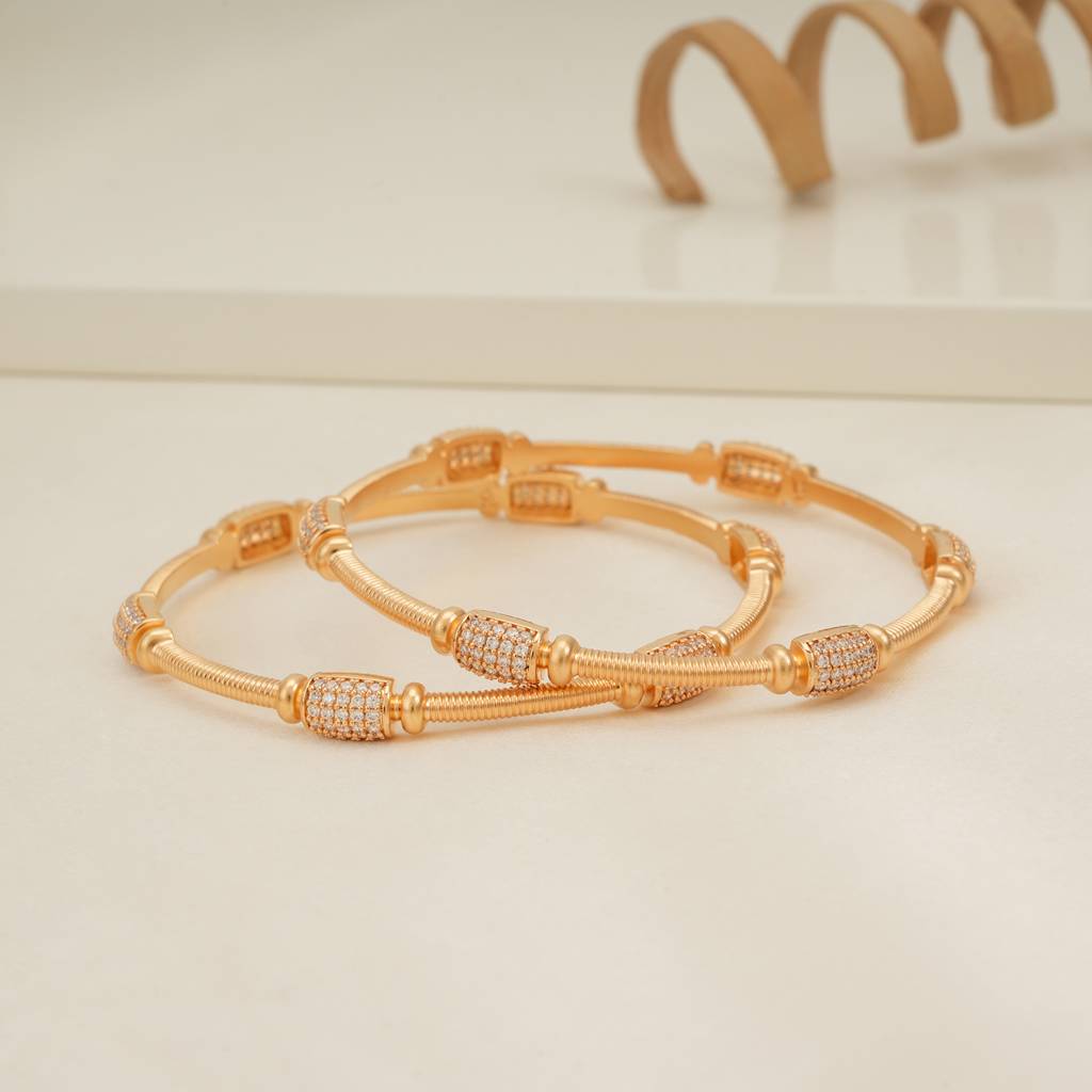 Stunning Antique Gold Spiral Diamond Bangle Set : SJ193