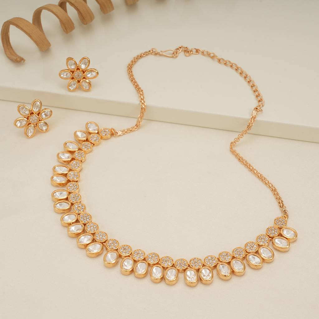 Stunning Gold Plated Single Line Kundan Necklace Set : SJ197