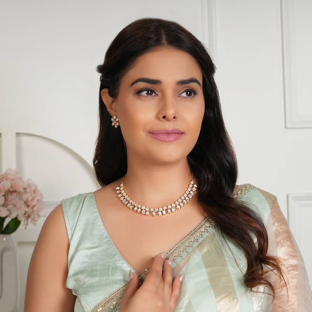 Stunning Gold Plated Single Line Kundan Necklace Set : SJ197